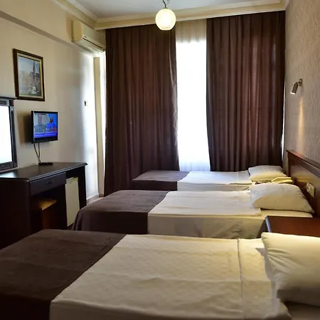 Temiz Otel 3*